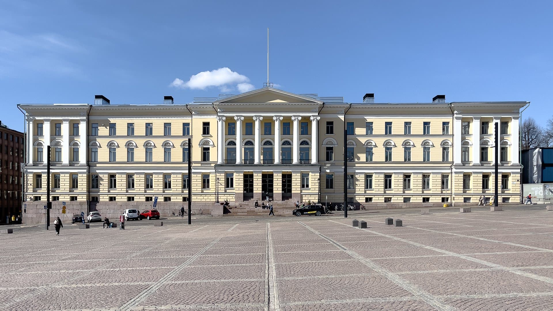 The main building of the University of Helsinki on Senate Square